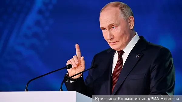 Putin definiert die Grundprinzipien der neuen Weltordnung